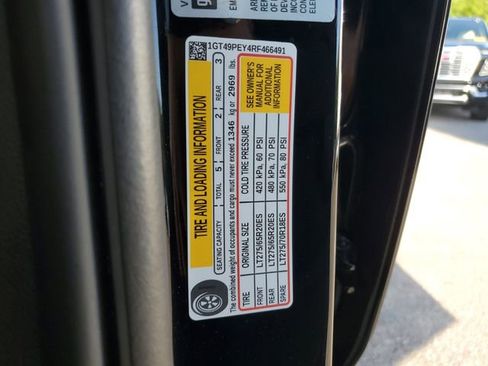 Used 2024 GMC Sierra 2500 AT4 w/ AT4 Premium Plus Package image 32