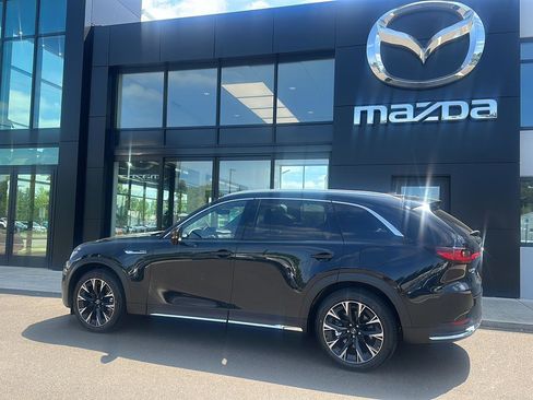 Used 2024 MAZDA CX-90 Plug-In Hybrid w/ Premium Plus AWD/4WD image 2