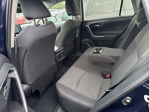 Used 2019 Toyota RAV4 XLE image 8