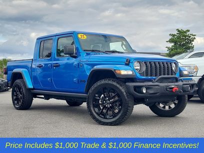 Certified 2025 Jeep Gladiator Overland