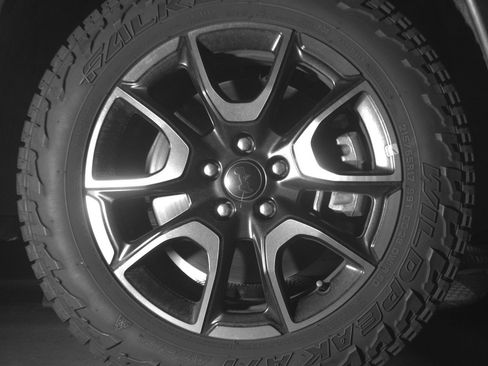 Used 2025 Jeep Compass Trailhawk AWD/4WD image 13