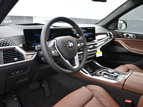New 2026 BMW X5 xDrive40i AWD/4WD image 11