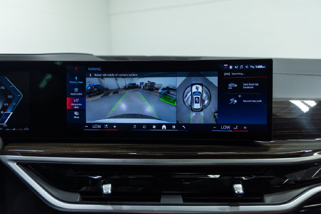 Certified 2024 BMW X5 M60i AWD/4WD image 18