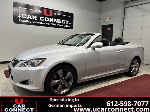 Used 2010 Lexus IS 350C image 1