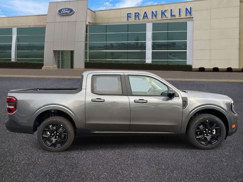 New 2026 Ford Maverick Lariat w/ Black Appearance Package image 8