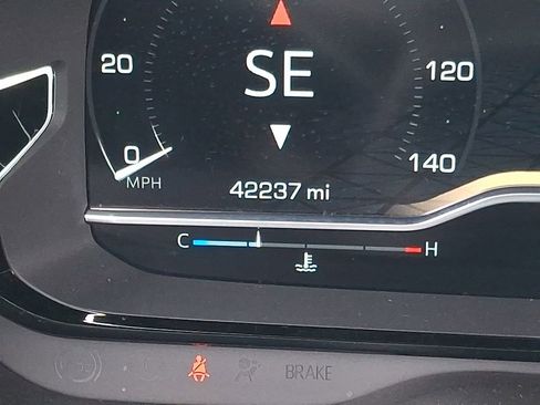 Used 2023 GMC Yukon Denali Ultimate image 22