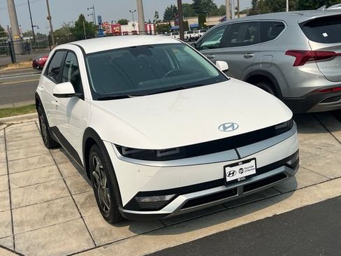 Certified 2024 Hyundai Ioniq 5 SEL RWD image 7