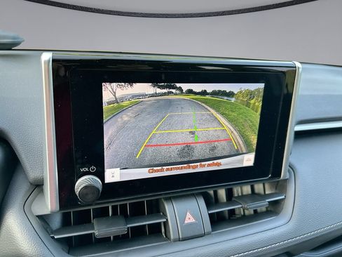 Certified 2024 Toyota RAV4 XLE AWD/4WD image 23
