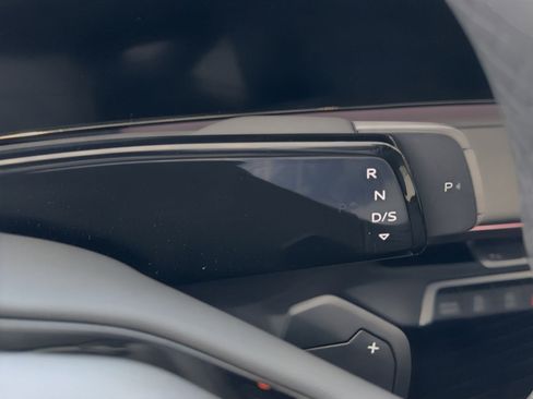 New 2026 Audi Q3 quattro 2.0T image 24