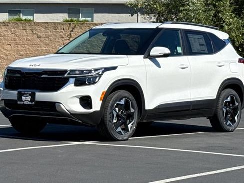 New 2026 Kia Seltos EX FWD image 8