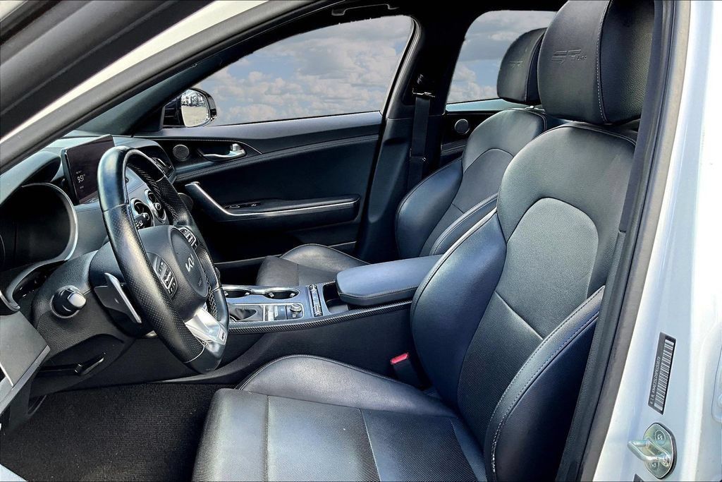 Used 2023 Kia Stinger GT-Line w/ Sun & Sound Package AWD/4WD image 21