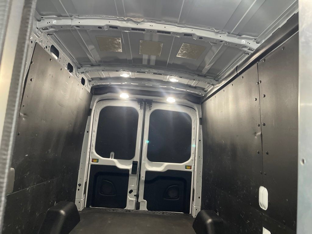 Used 2024 Ford Transit 250 148 Medium Roof Extended AWD w/ Load Area Protection Package image 19