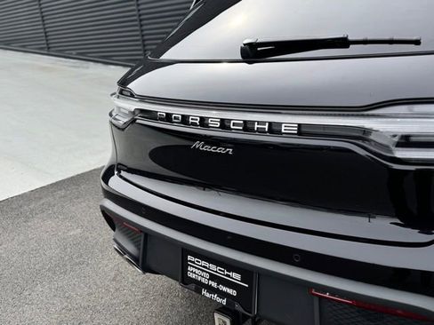 Certified 2025 Porsche Macan image 36