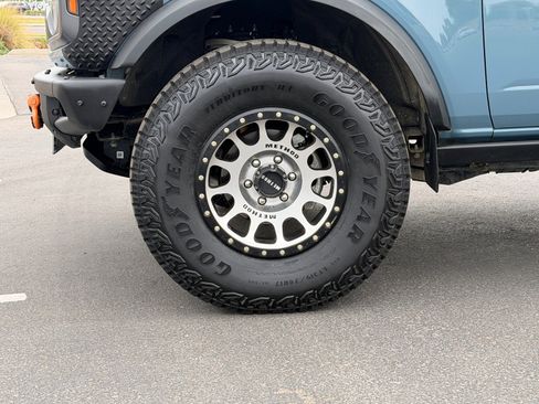 Used 2022 Ford Bronco Badlands w/ Sasquatch Package AWD/4WD image 10