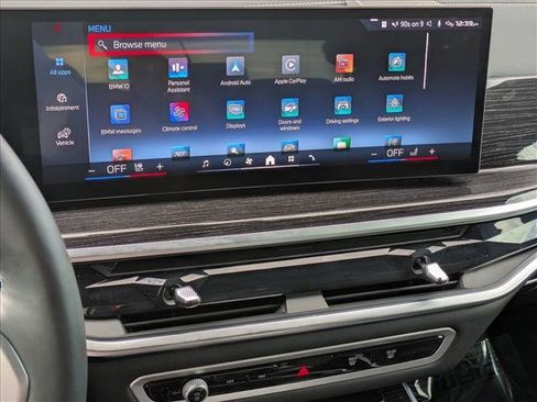 Certified 2025 BMW X7 M60i w/ Climate Comfort Package image 15