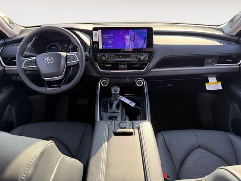 New 2026 Toyota Grand Highlander AWD Hybrid image 10