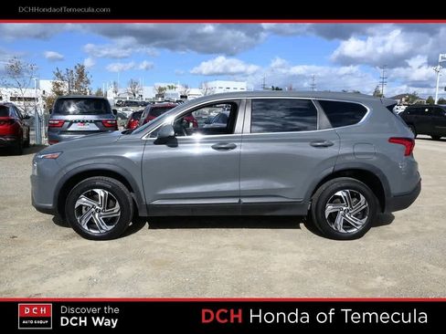 Used 2021 Hyundai Santa Fe SE image 4