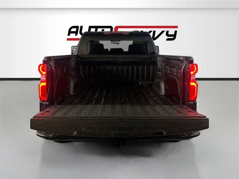 Used 2021 Chevrolet Silverado 1500 RST image 24