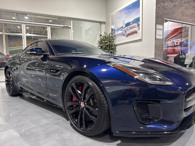 Used 2020 Jaguar F-TYPE R-Dynamic AWD/4WD image 13