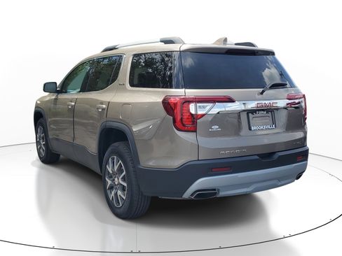 Used 2023 GMC Acadia SLE w/ Driver Convenience Package AWD/4WD image 4