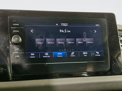 Used 2025 Volkswagen Jetta S image 21