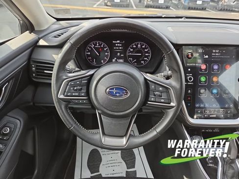 Used 2025 Subaru Outback Premium AWD/4WD image 9