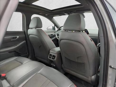 Used 2023 Hyundai Sonata SEL Plus image 19