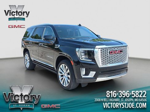 Used 2023 GMC Yukon Denali AWD/4WD image 1