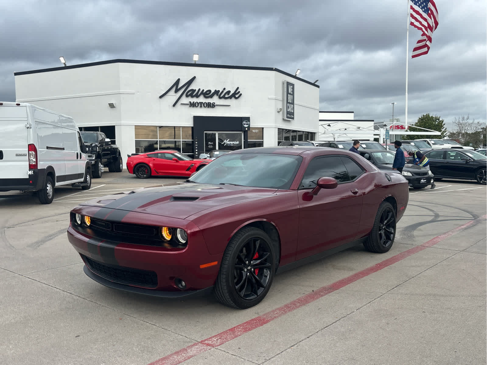 Used 2018 Dodge Challenger SXT Plus RWD image 1