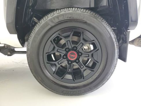 Used 2024 Toyota Tacoma TRD Pro AWD/4WD image 10