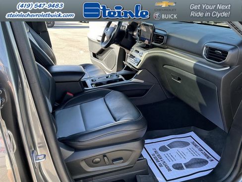 Used 2023 Ford Explorer XLT w/ Equipment Group 202A image 36
