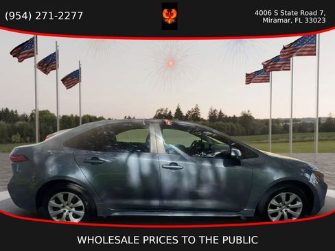Used 2022 Toyota Corolla LE FWD image 7