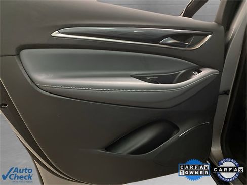 Used 2024 Buick Enclave Premium image 60