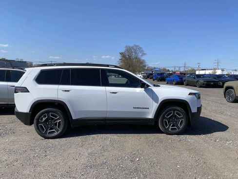 New 2026 Jeep Cherokee Limited AWD/4WD image 2