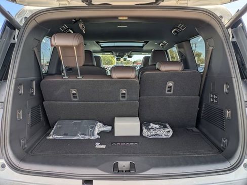 New 2026 Nissan Armada Platinum image 29