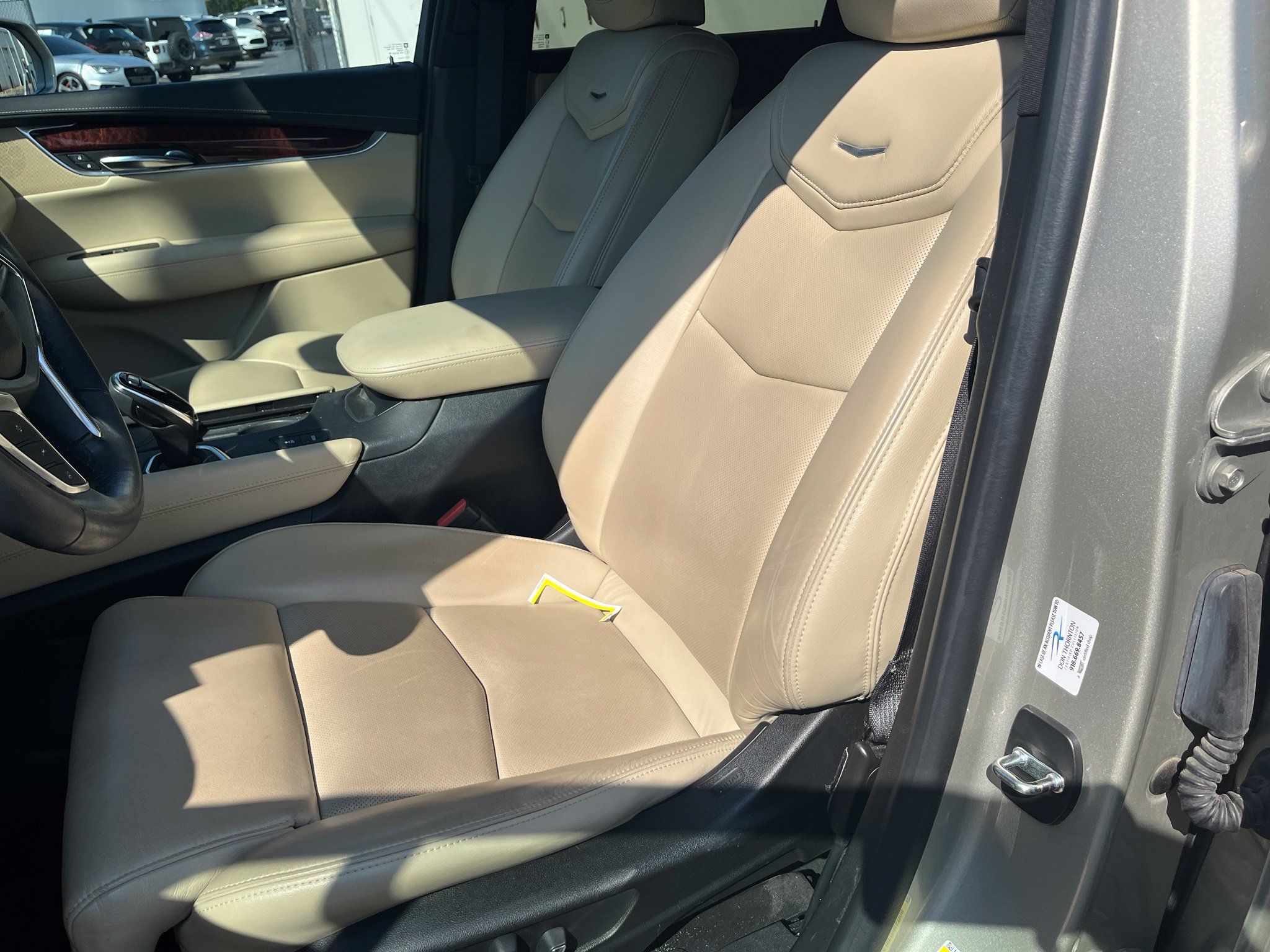 Used 2017 Cadillac XT5 Premium Luxury FWD image 6