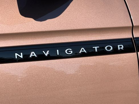 New 2026 Lincoln Navigator L Black Label image 7