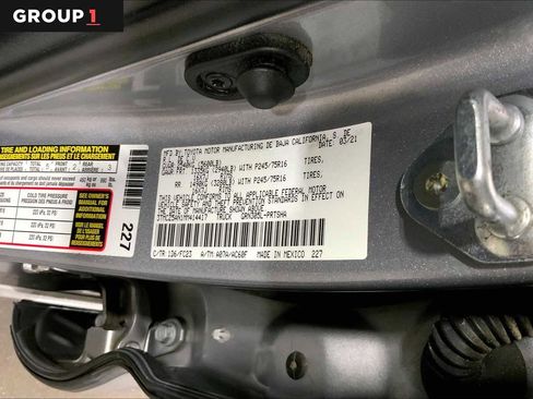 Certified 2021 Toyota Tacoma SR5 AWD/4WD image 37