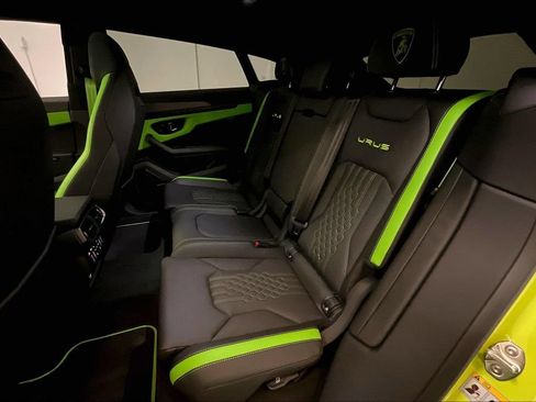 Used 2024 Lamborghini Urus S AWD/4WD image 27