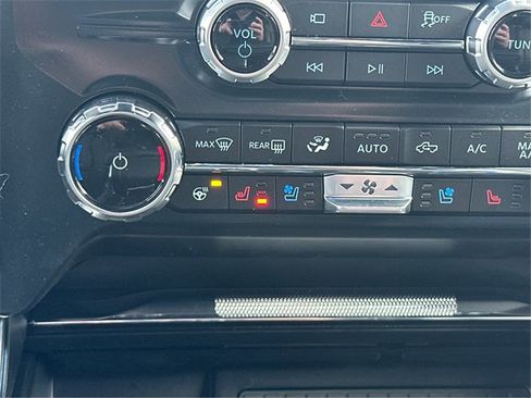 New 2025 Ford F150 Platinum w/ Equipment Group 702A High image 27