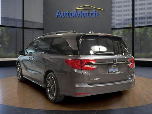 Used 2024 Honda Odyssey Elite image 8