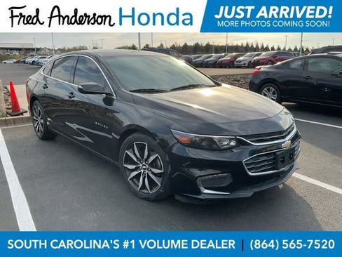 Used 2018 Chevrolet Malibu LT image 1