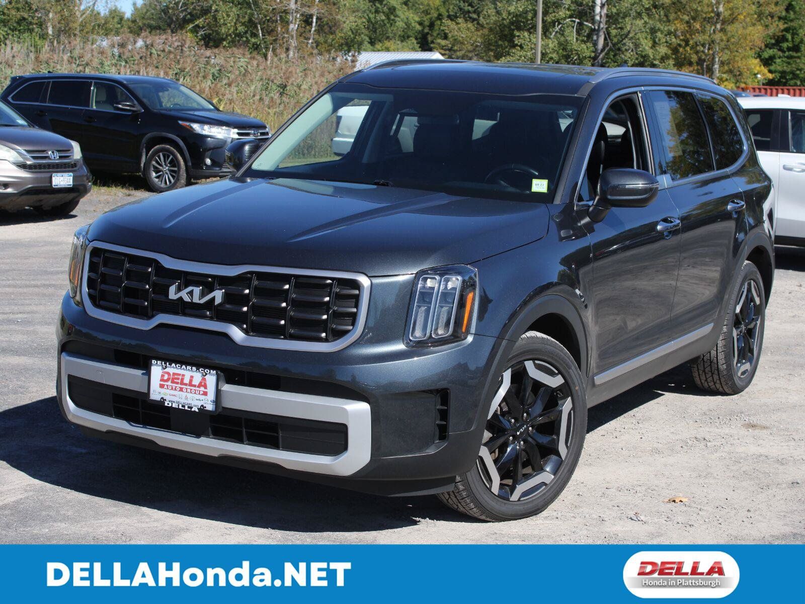 Used 2024 Kia Telluride S w/ S Sunroof Package AWD/4WD image 1
