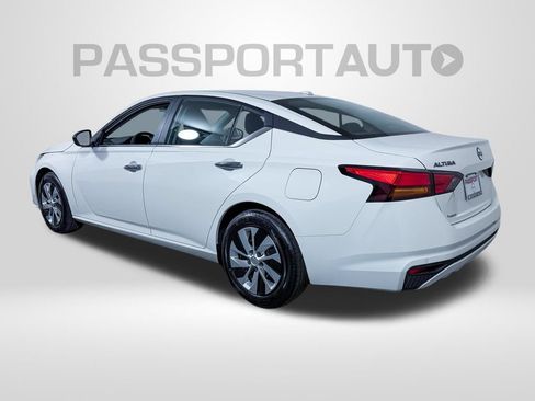 Certified 2025 Nissan Altima 2.5 S FWD image 5