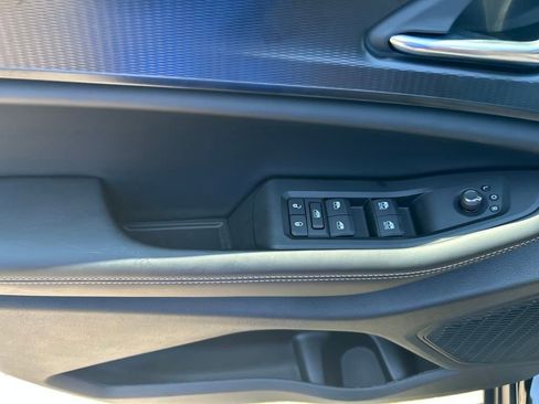 New 2025 Jeep Grand Cherokee Altitude image 12