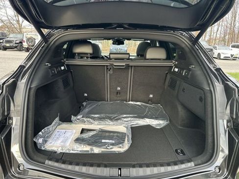 New 2026 Alfa Romeo Stelvio Sprint w/ Convenience Package image 17