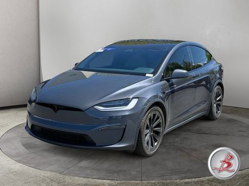 Used 2022 Tesla Model X AWD/4WD image 3