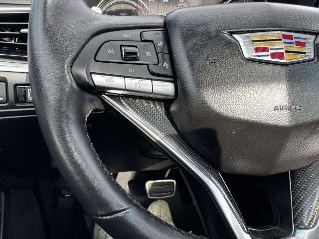 Used 2024 Cadillac XT6 Sport w/ Technology Package AWD/4WD image 29