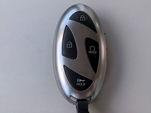 Used 2025 Hyundai Santa Fe Calligraphy image 32