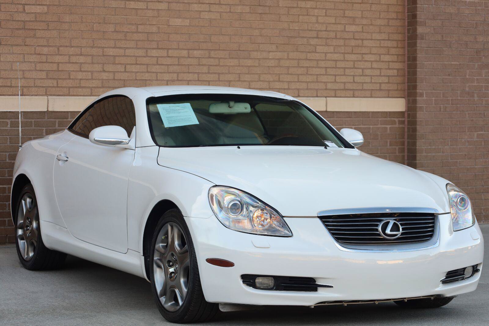 Used 2007 Lexus SC 430 Convertible w/ Preferred Accessory Pkg RWD image 7